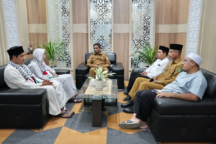 Pj Wali Kota Sabang Terima Kunjungan Syaikh Barjas Dawood el A’War dari Palestina